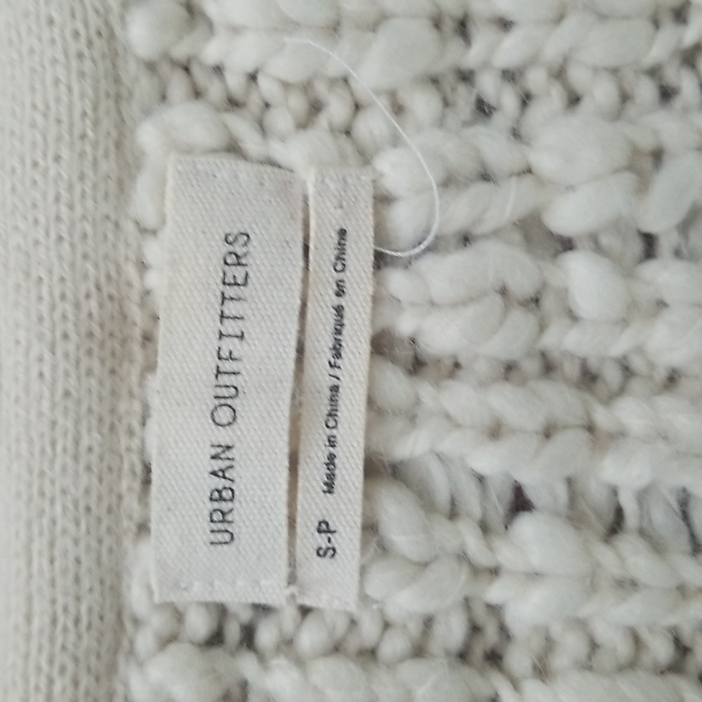 Urban Outfitters Cream Distressed Knit Sweater - Picture 3 of 8